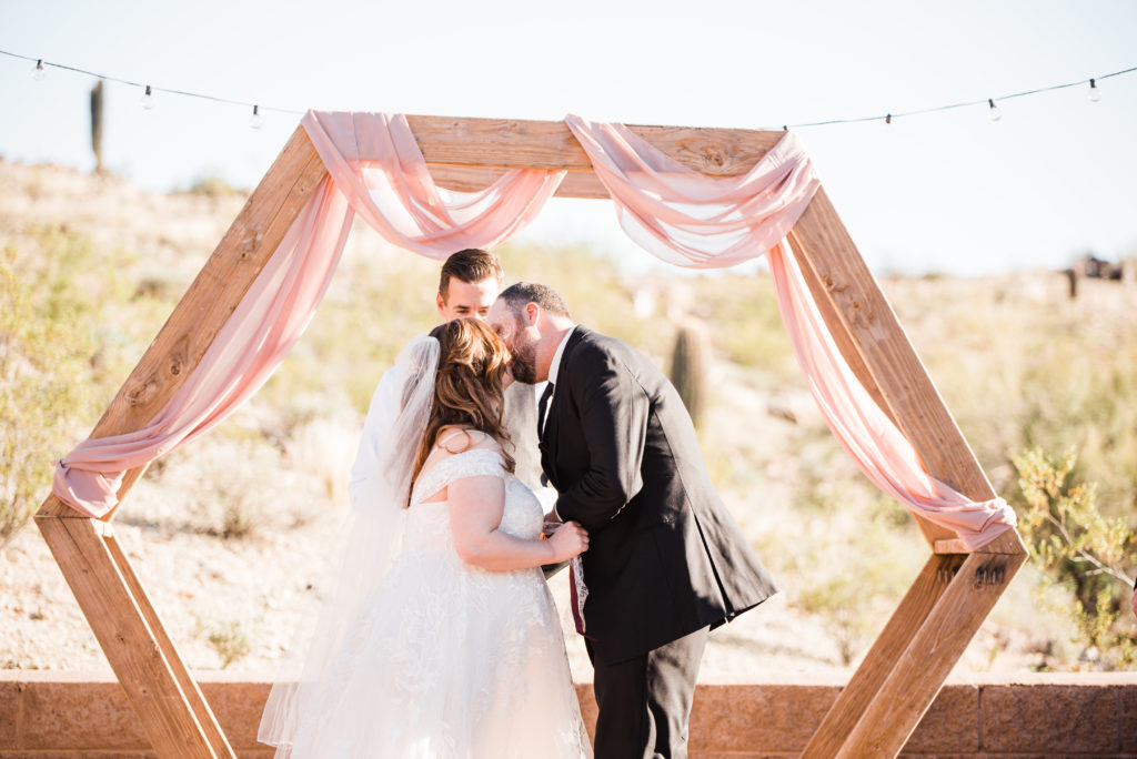 first kiss in the desert 